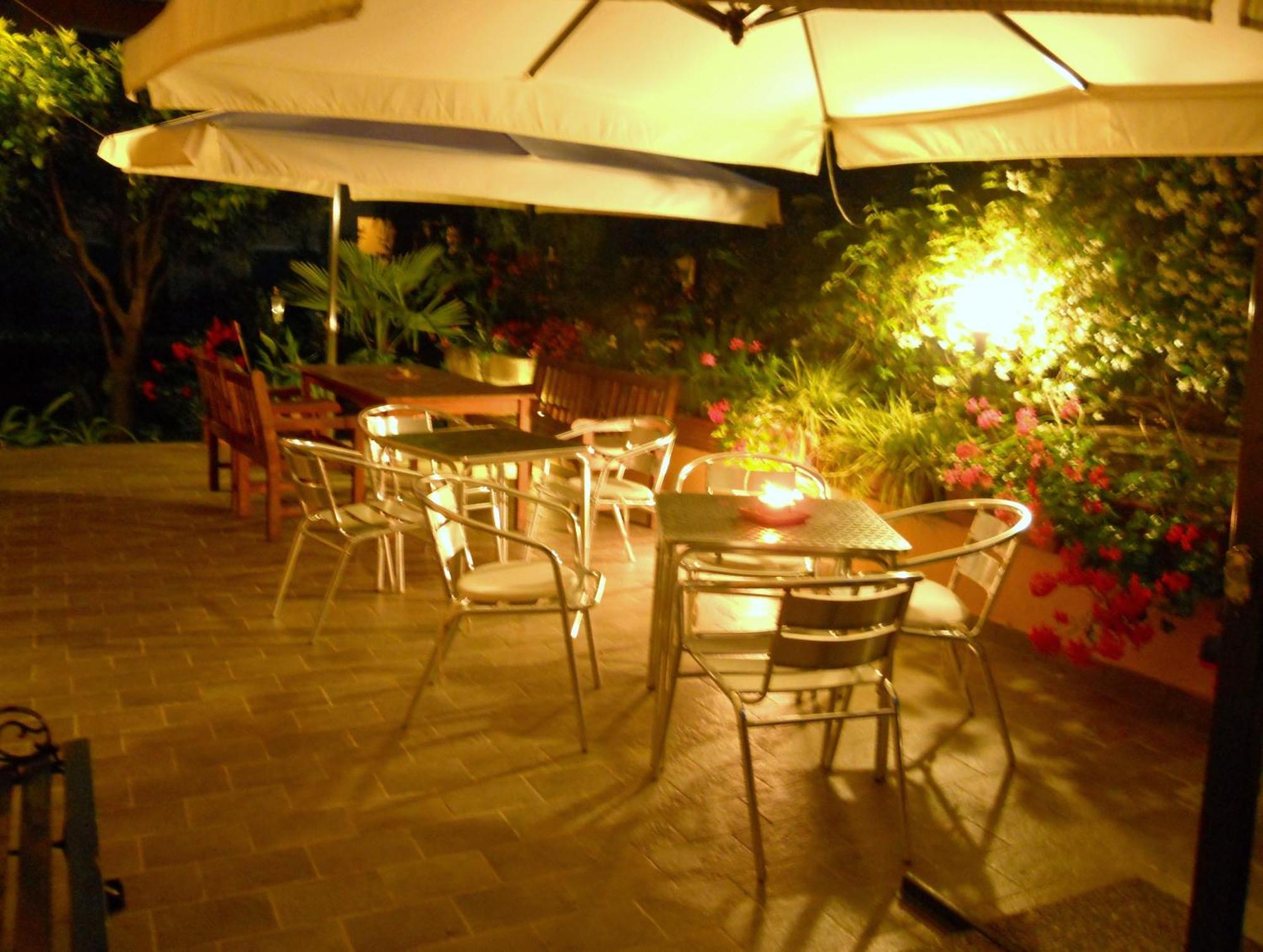 ג'נובה Locanda Villa Moderna מראה חיצוני תמונה